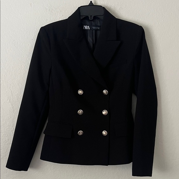 Like New! Zara Women's Lapel Collar Blazer Jacket in Size  S - Picture 2 of 15